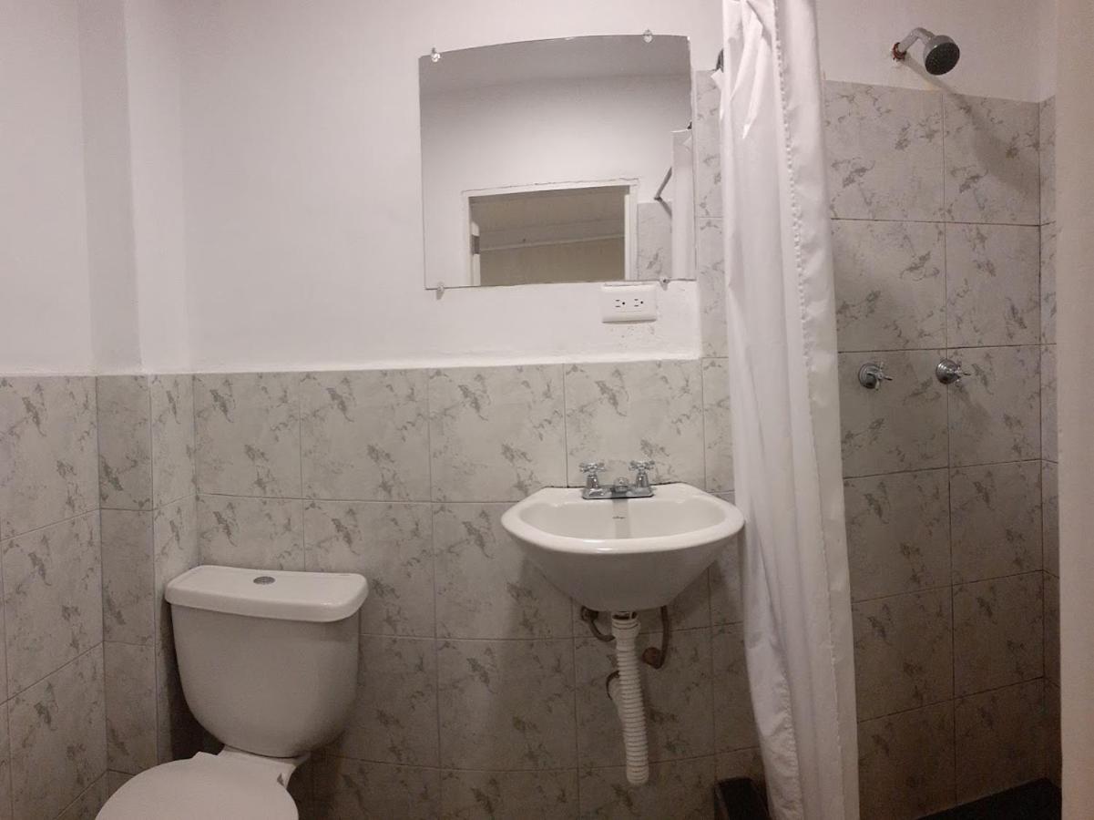 Hostal Siberia Куэнка Экстерьер фото